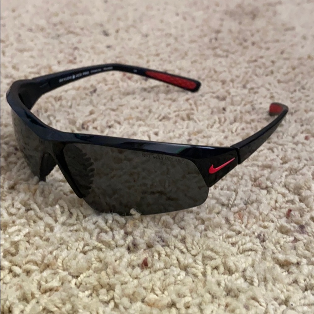 Nike skylon ace pro sunglasses